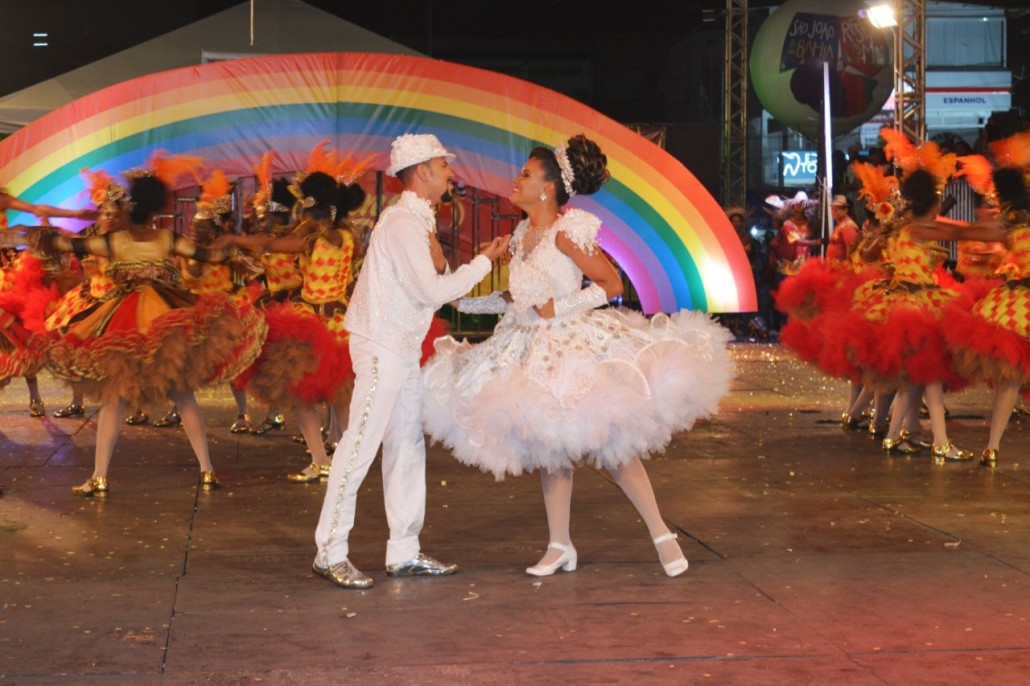 Casal de noivos da Quadrilha Caipiras da Mata