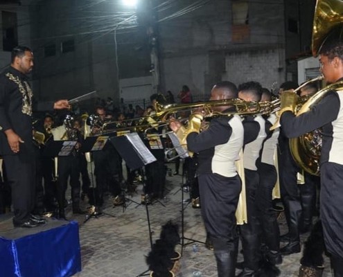banda 9